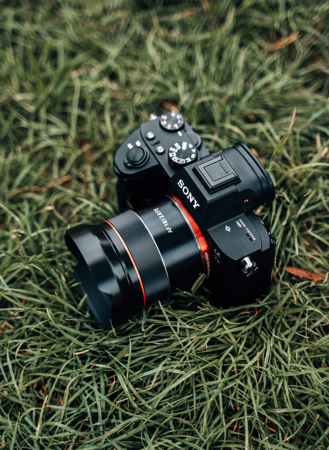 18mm F2.8 AF Compact Full Frame Super Wide Angle (Sony E)