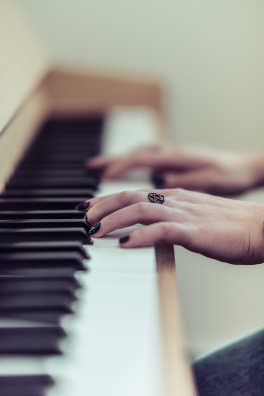 85mm F1.4 AF High Speed Full Frame Telephoto (Nikon F)