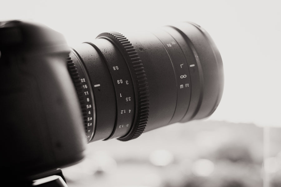 135mm T2.2 Full Frame Telephoto